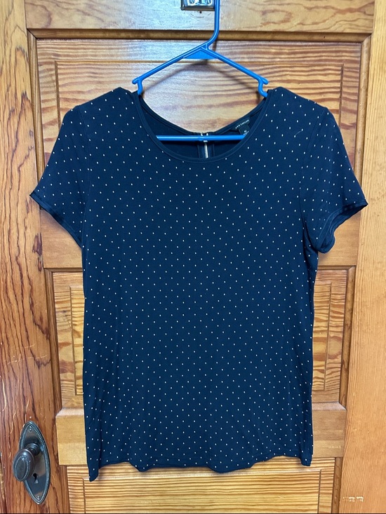 Ann Taylor Tops - Ann Taylor Navy Blue Short Sleeve Tee with white polka dots. Minor pilling